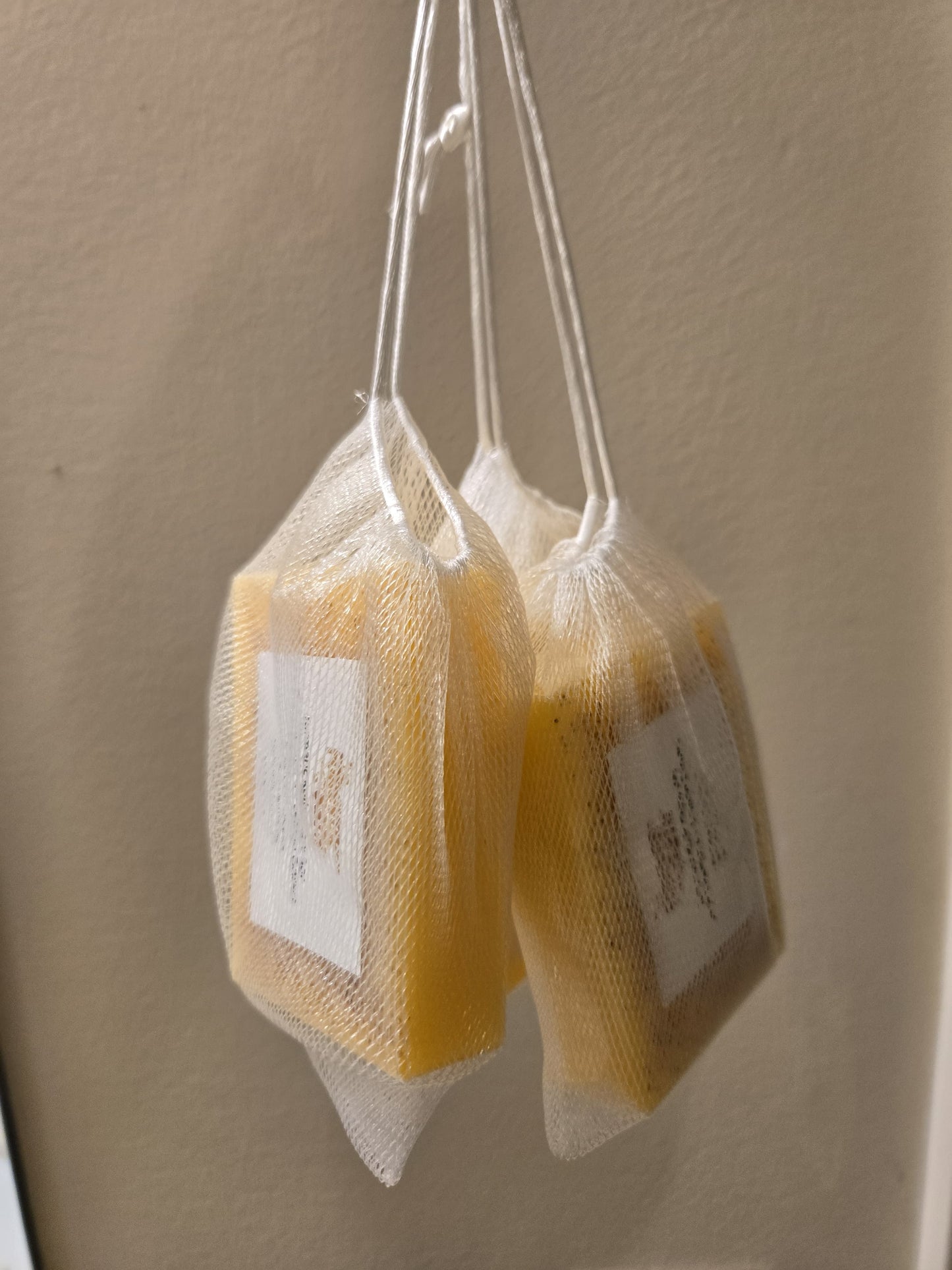 Forever Bath® Turmeric Kojic Acid Glow Bar with Vitamin C + Lemon Extract With Soap Bag